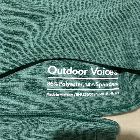 Outdoor Voices Slashback Sports Bra/Crop Top - Picture 2 of 3